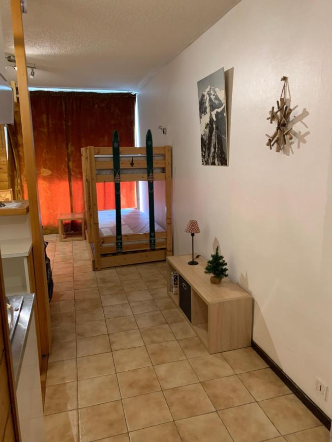 Apartment 155 Piste Dans Mon Canape